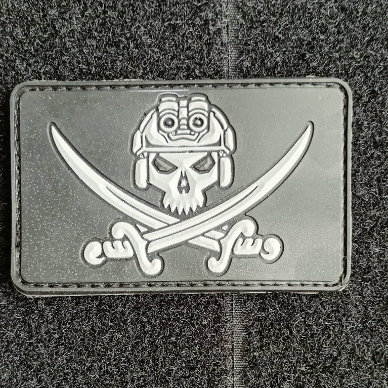 PATCH GOMMATA TACTICAL JOLLY ROGER NV