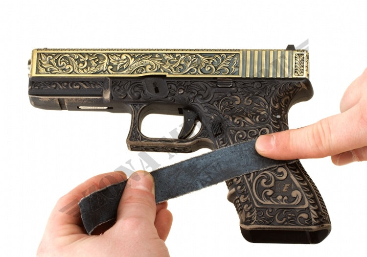 Pistola We17 Etched Ivory Metal Version Gbb