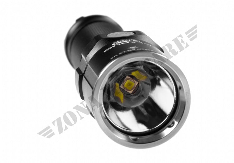 Torcia St12 Klarus 900 Lumens