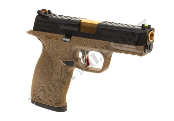 Pistola Wet-05 Bk Gold Barrel Metal Version Gbb We Fde