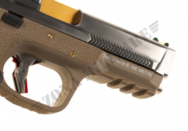 Pistola Wet-05 Sv Gold Barrel Metal Version Gbb We Fde