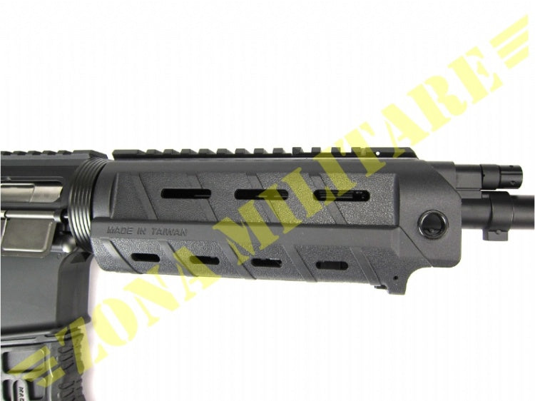 Fucile Marca G&G Modello M4 Gr26 Laser Black